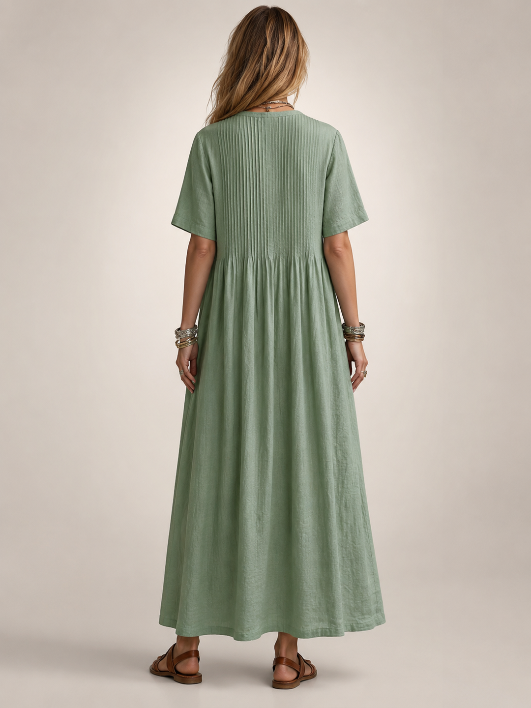 Améline — Robe longue plissée