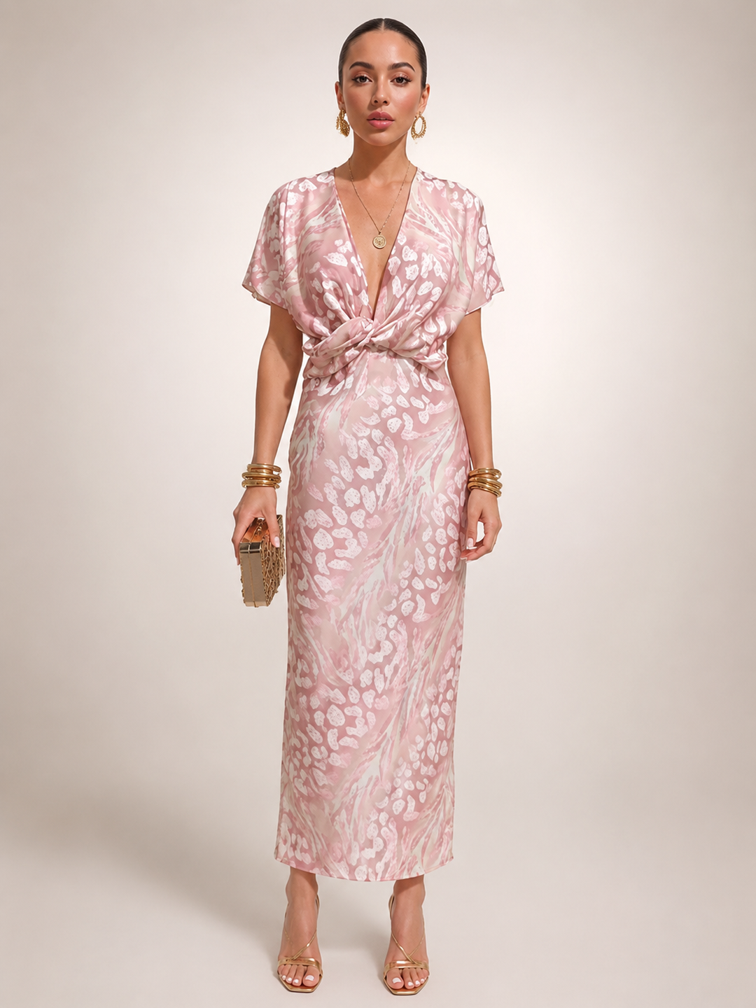 Calypso — Robe longue satinée à taille torsadée, coloris Rose poudré