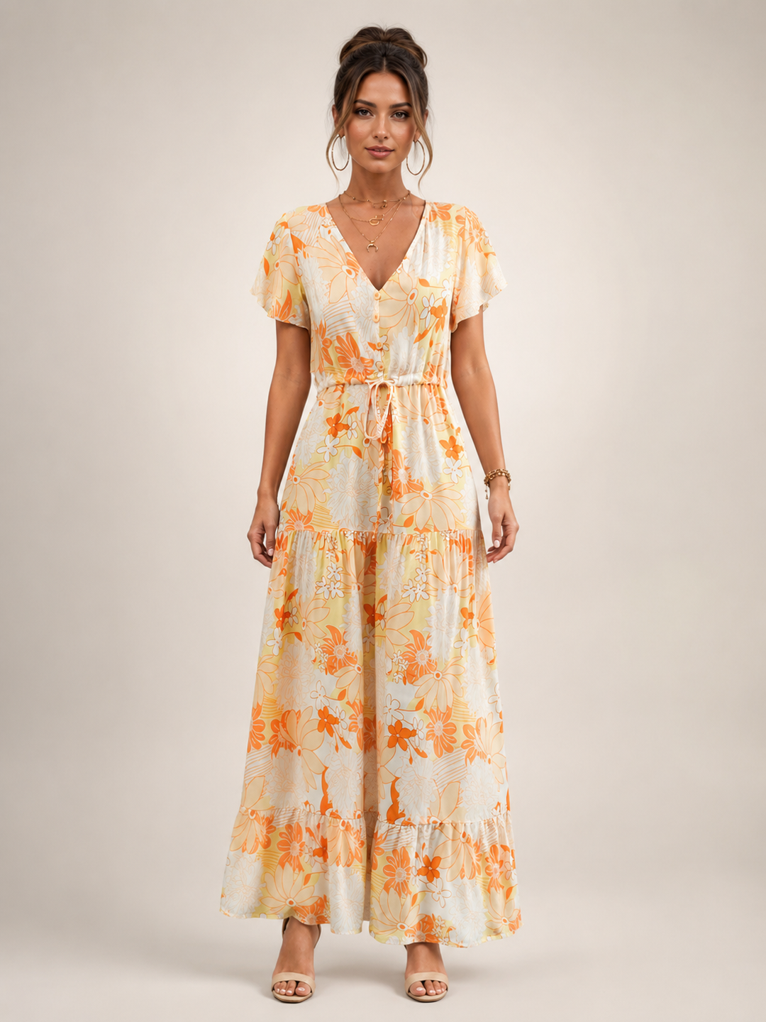 Dorothée — Robe longue à col V et volants, coloris Crème fleuri