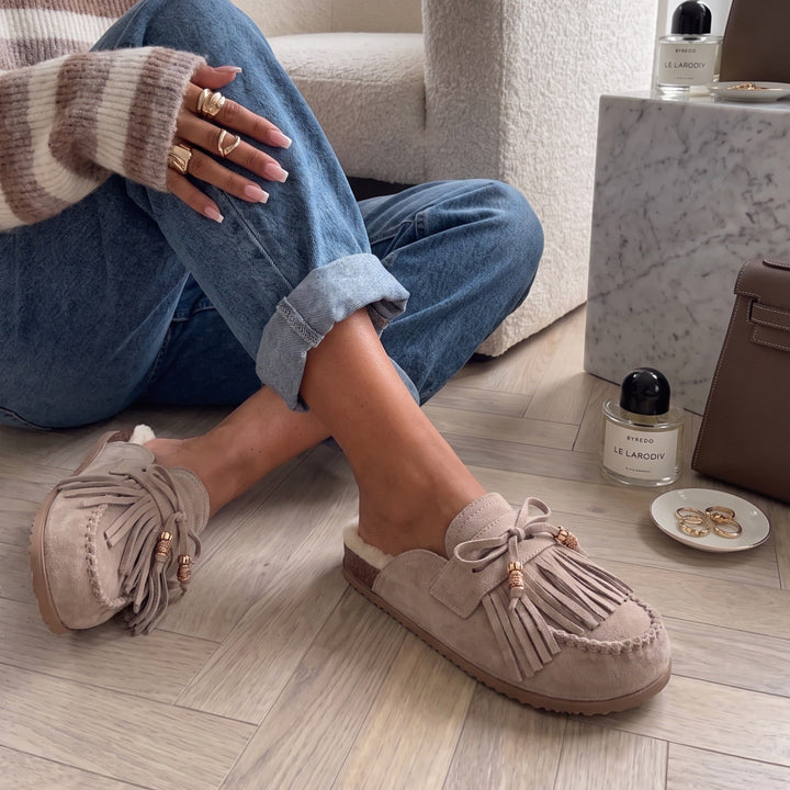 Renée | Mules fourrées beiges à franges