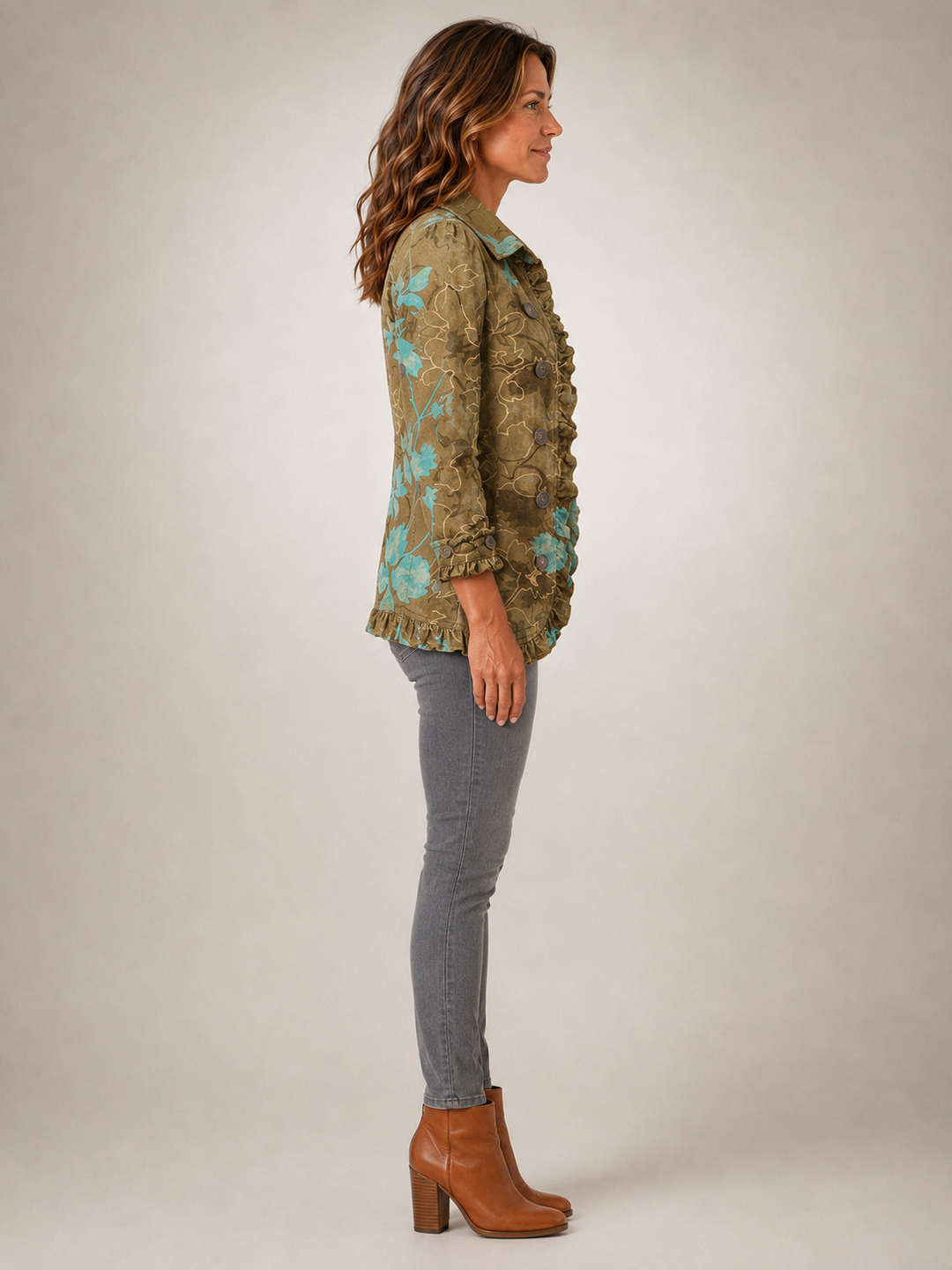 Sundara | Veste volantée bohème à imprimé floral dégradé