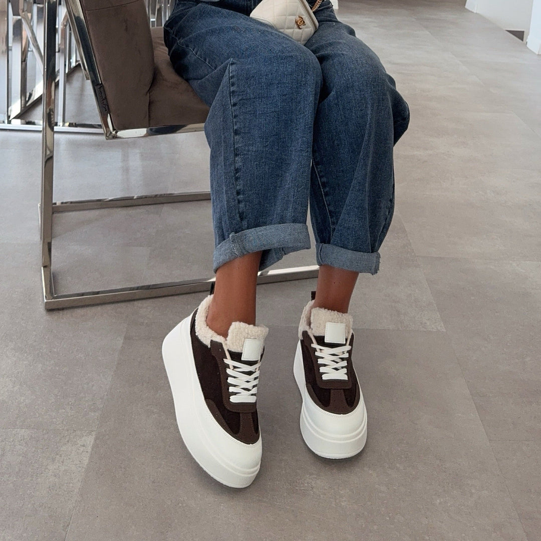 Brune | Baskets marron à plateforme et finition teddy