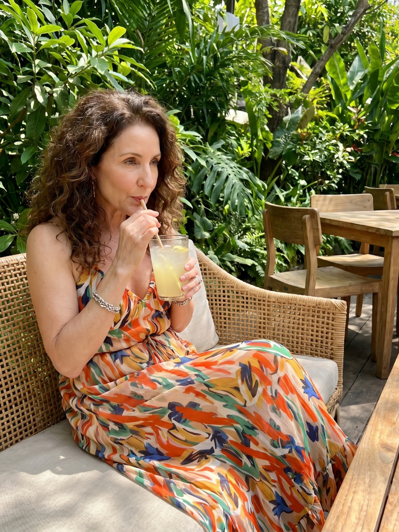 Ilona — Robe longue à fines bretelles et volant