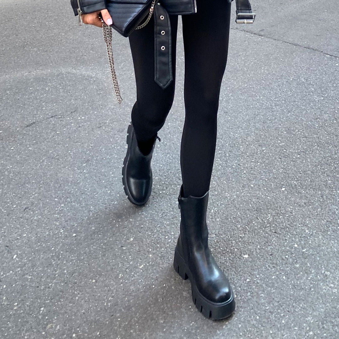 Lucie | Bottines noires à semelle épaisse