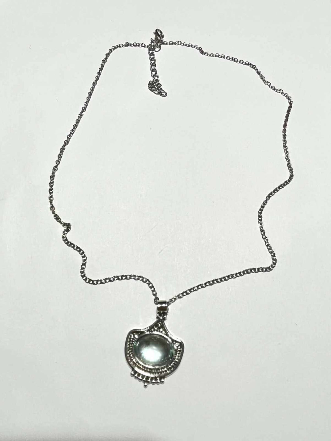 Vert | Collier vintage avec pierre verte – Vue 01