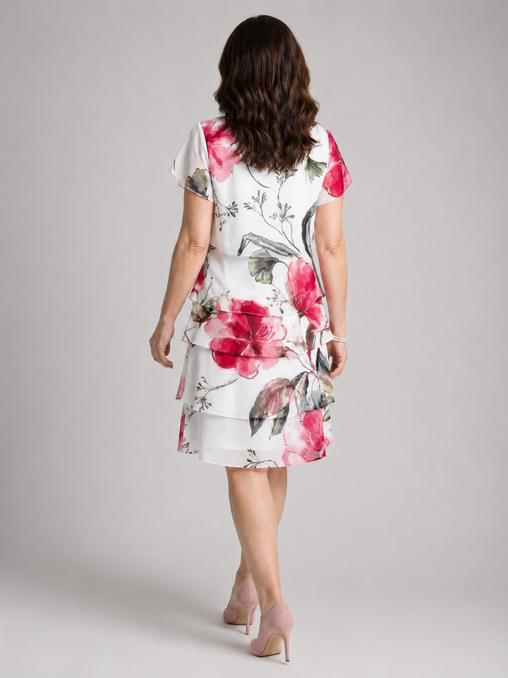 Laure — Robe à volants et grandes fleurs
