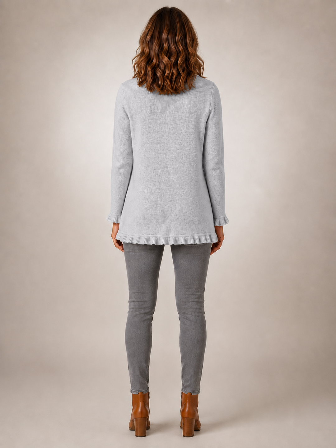 Elowen | Veste gris chiné en maille côtelée à volants