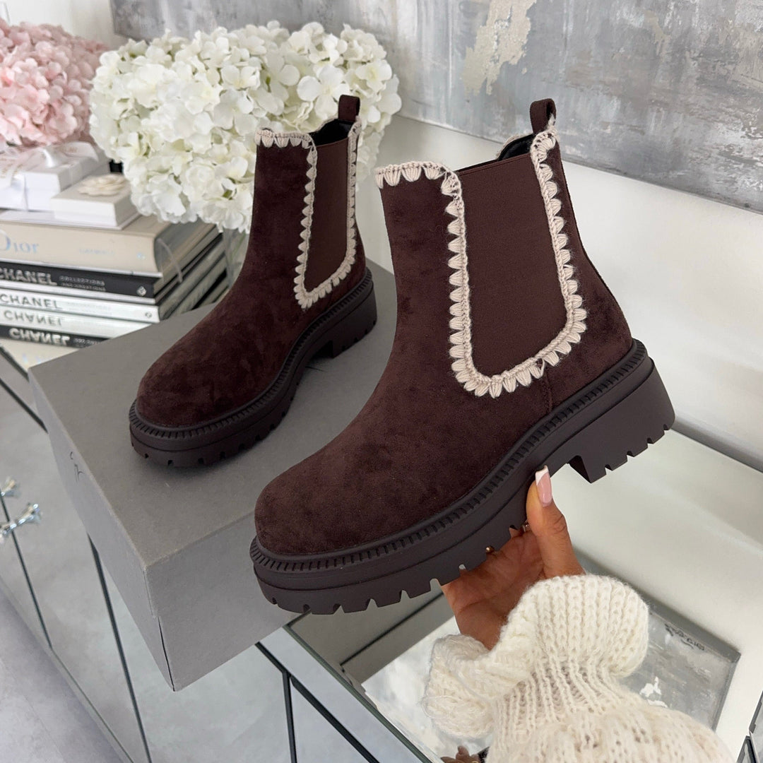 Victoire | Bottines Chelsea marron foncé à liseré clair