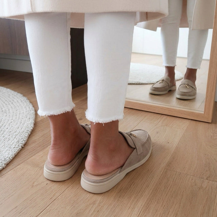 Maïwenn | Mocassins beiges effet daim à boucle
