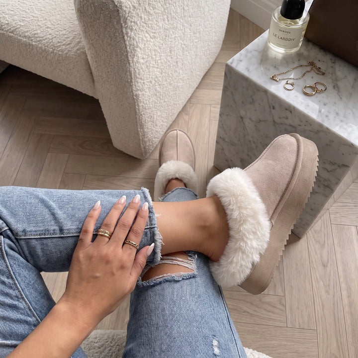 Béatrice | Mules fourrées beige clair à plateforme