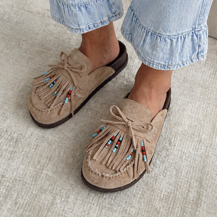 Nolwenn | Mocassins beiges à franges perlées
