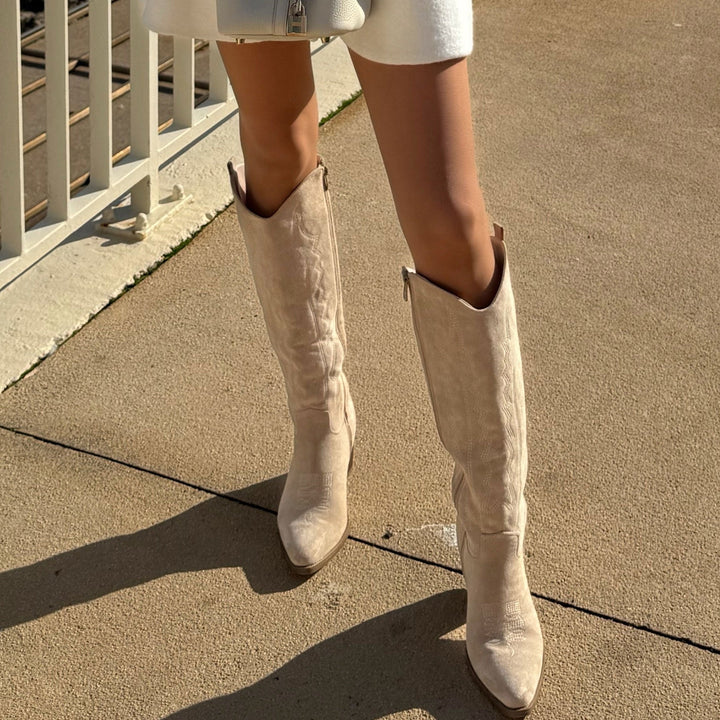 Justine | Bottes western hautes beiges en suédine
