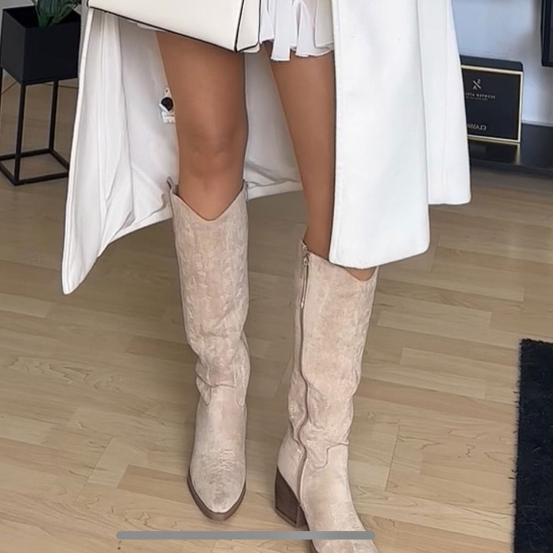 Justine | Bottes western hautes beiges en suédine