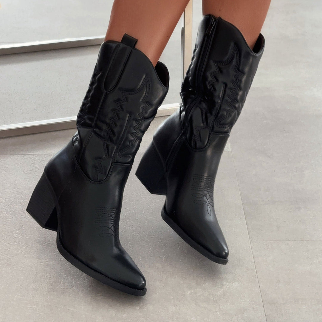 Eugénie | Bottes western mi-mollet noires brodées