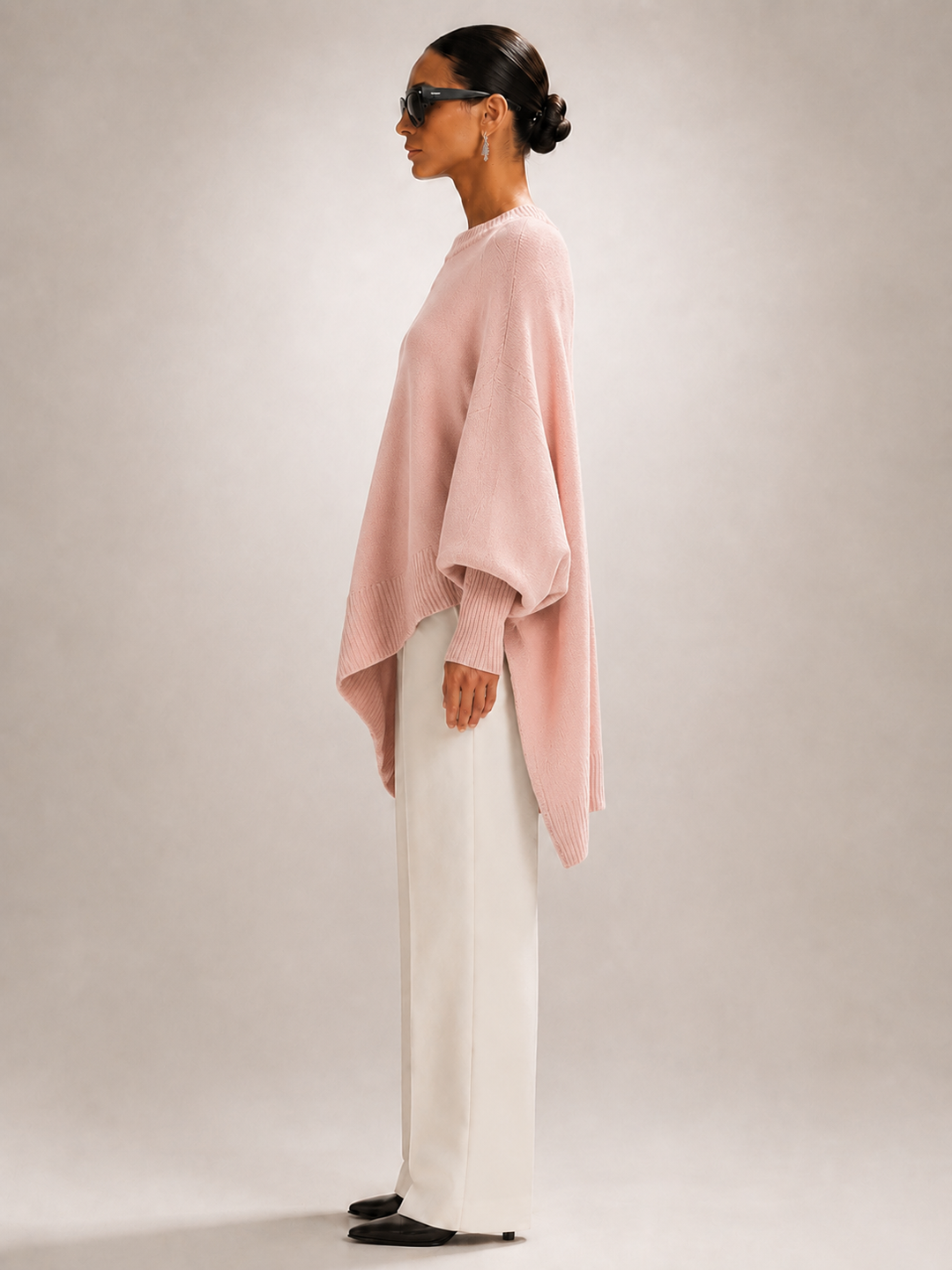 Élodie | Pull oversize drapé à ourlet asymétrique