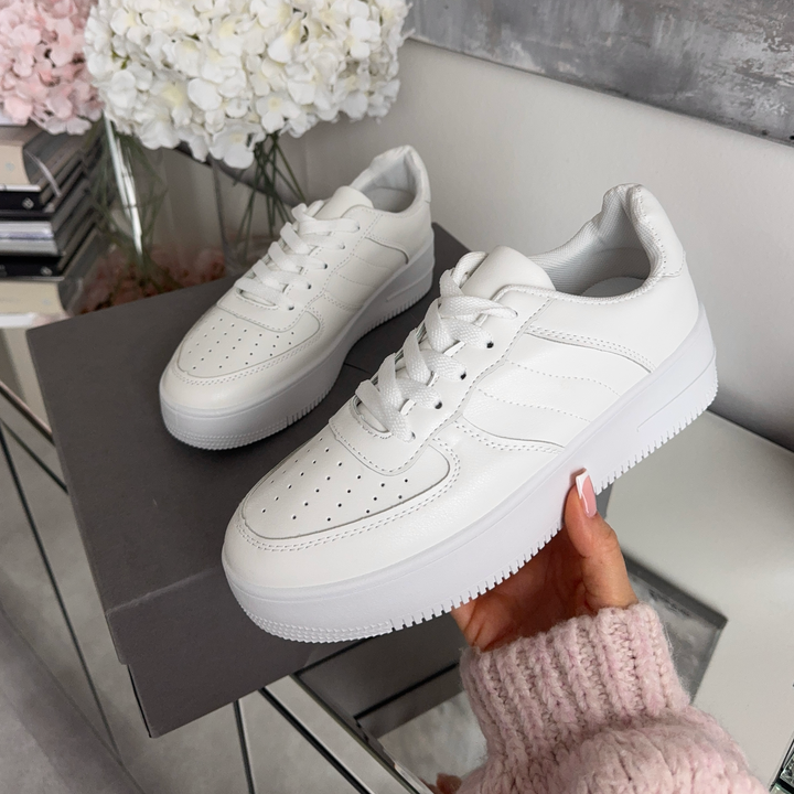 Isabeau | Baskets blanches épurées