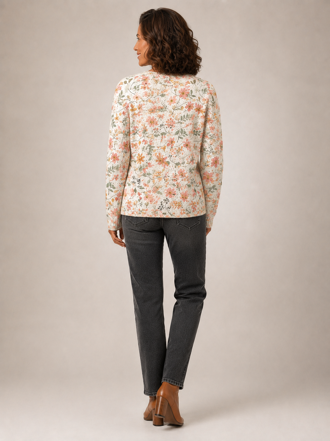 Greta | Cardigan fleuri vintage en maille