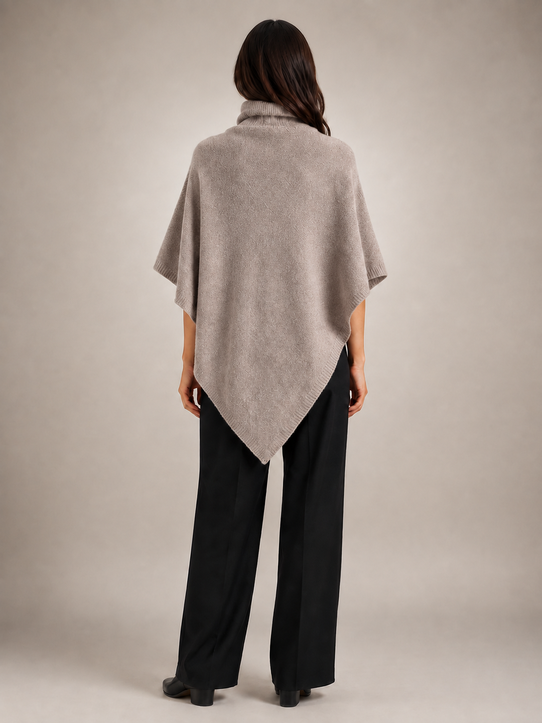 Léonie | Poncho asymétrique col roulé