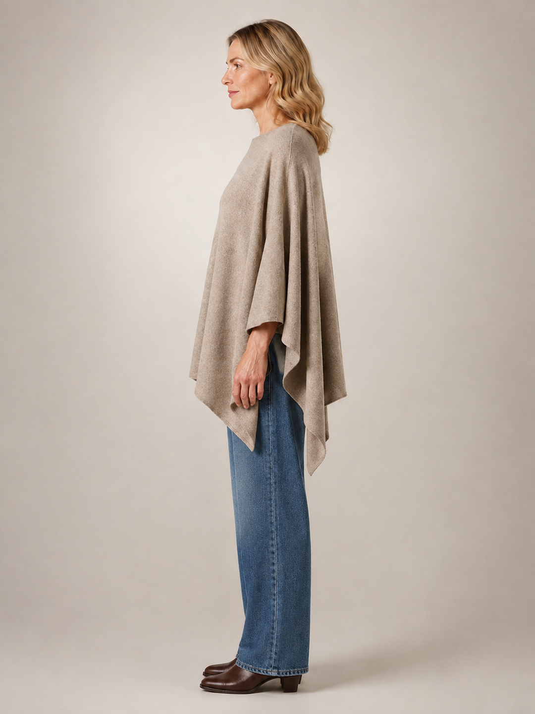 Victoire | Poncho asymétrique col bateau