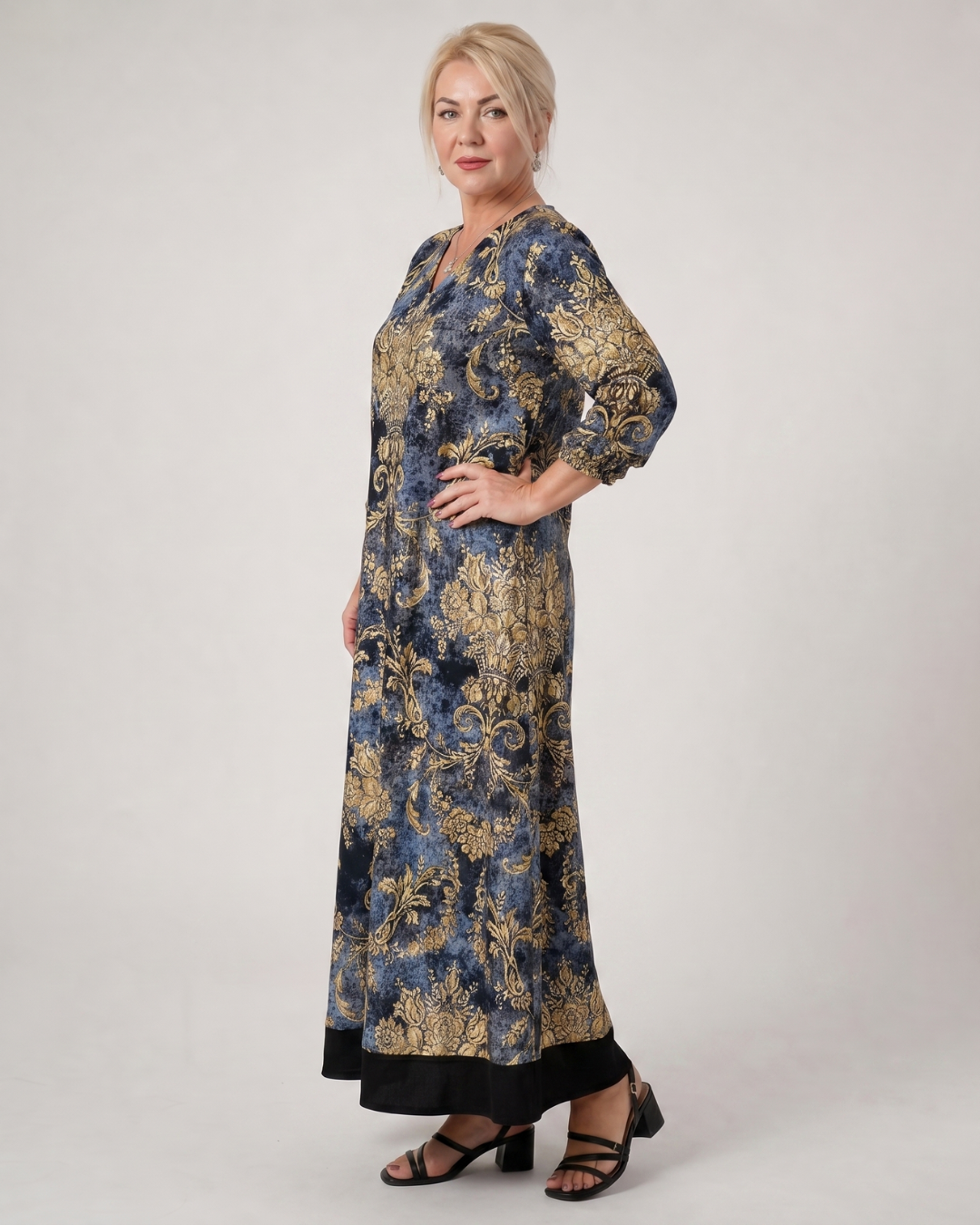 Quitterie — Robe longue à damas fleuri