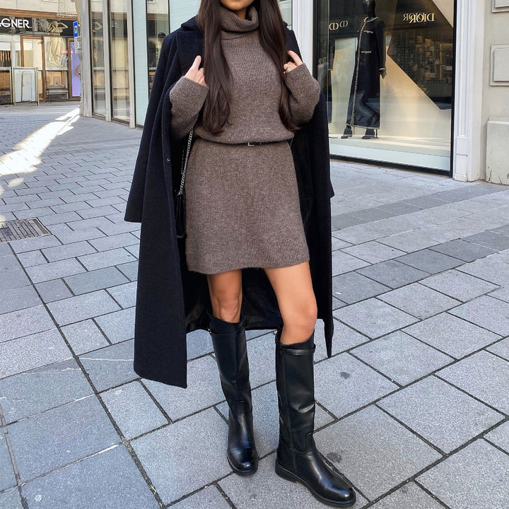Salomé | Bottes hautes noires à boucle décorative