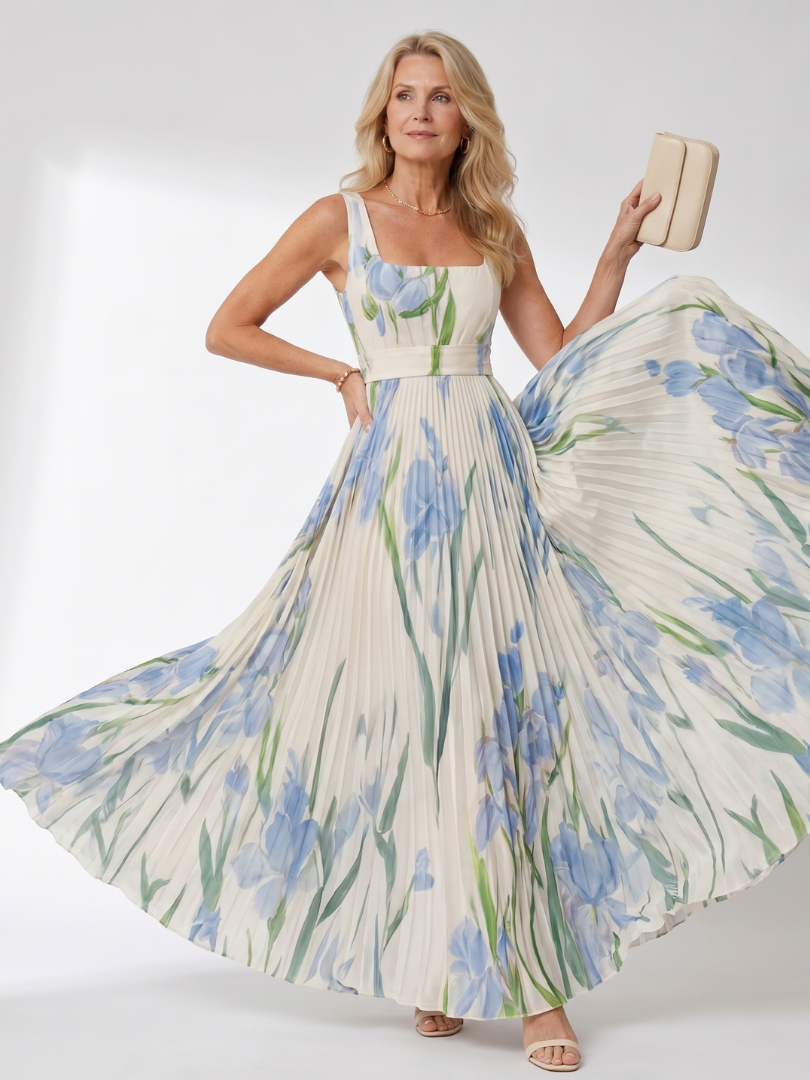 Georgette — Robe longue plissée à encolure carrée, coloris Écru à iris bleus