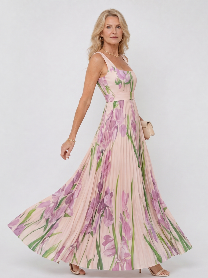 Georgette — Robe longue plissée à encolure carrée, coloris Rose à iris mauves