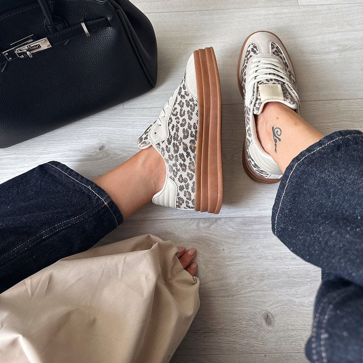Ninon | Baskets beiges à lacets et semelle épaisse