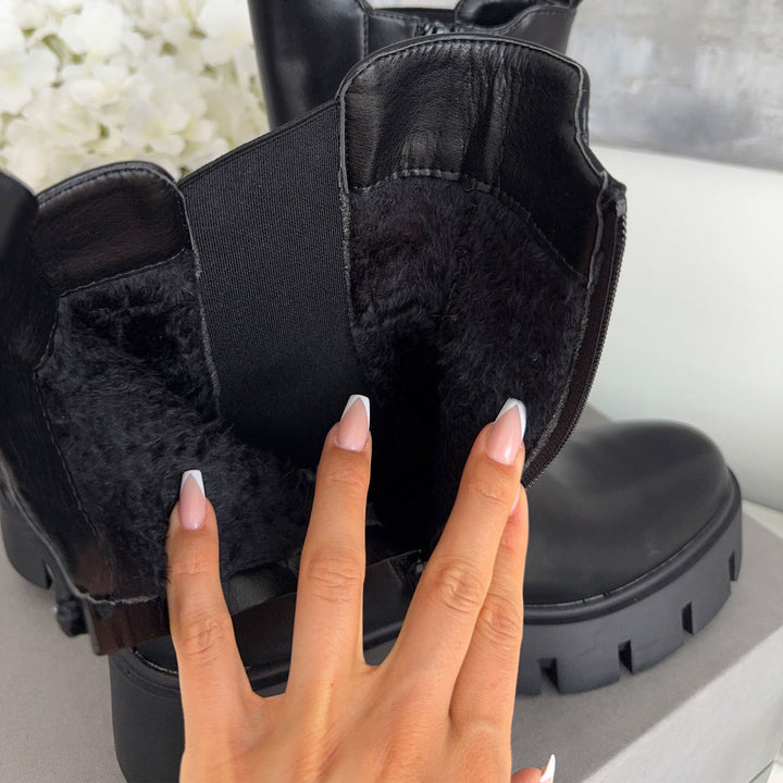 Lucie | Bottines noires à semelle épaisse