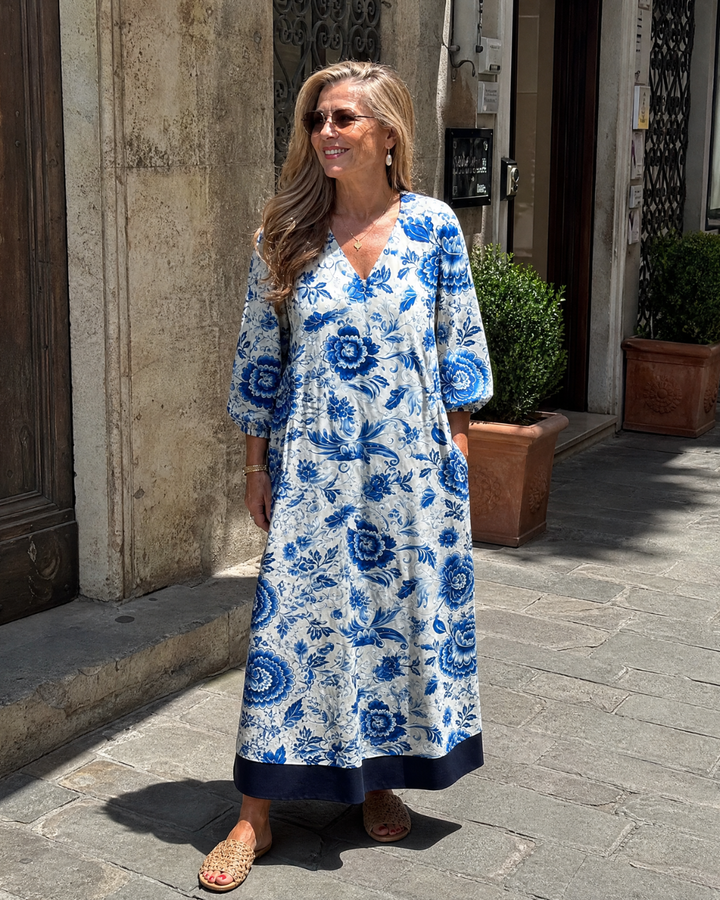 Maud — Robe longue à fleurs bleu porcelaine