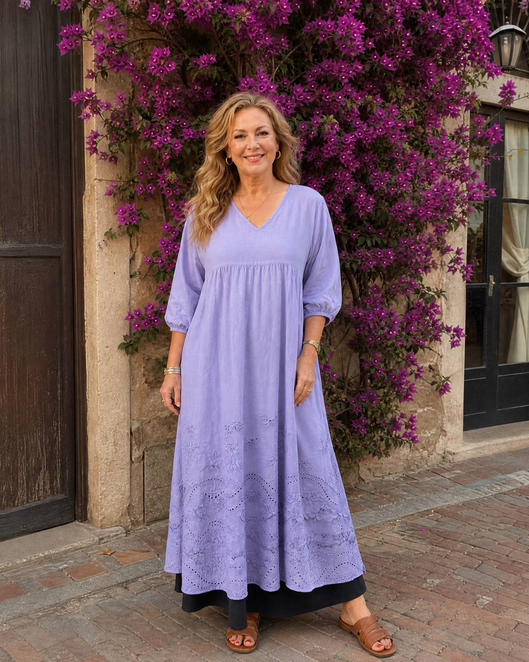 Huguette — Robe longue à ourlet brodé