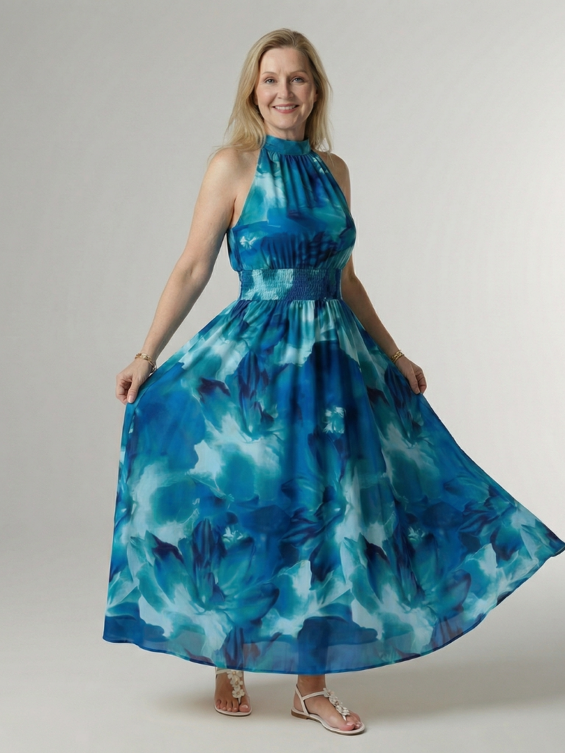 Nine — Robe longue dos nu à taille smockée large, coloris Bleu fleuri