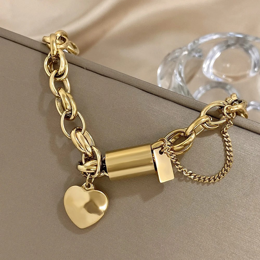 Cadenas Cœur | Bracelet chaîne épais avec pendentif cœur et chaînette de sécurité – Vue 05