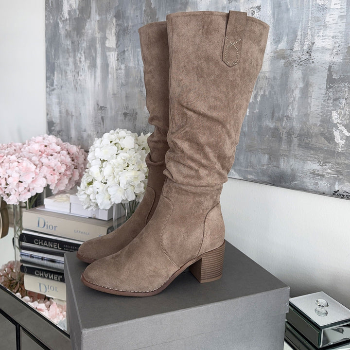Suzanne | Bottes hautes élégantes à tige froncée