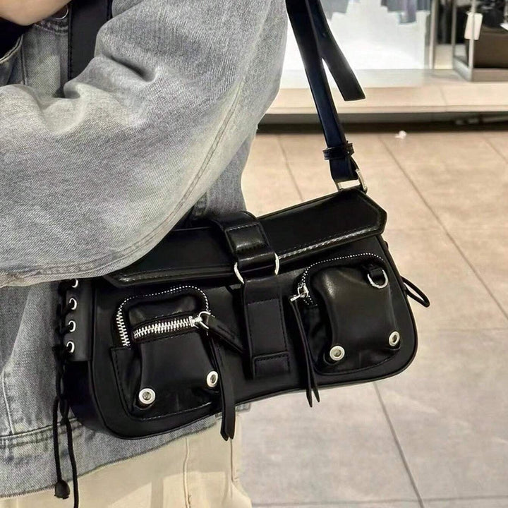 Sac porté épaule Lacet noir vu de trois quarts