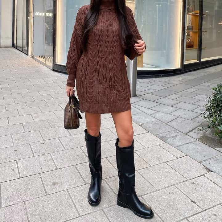 Salomé | Bottes hautes noires à boucle décorative