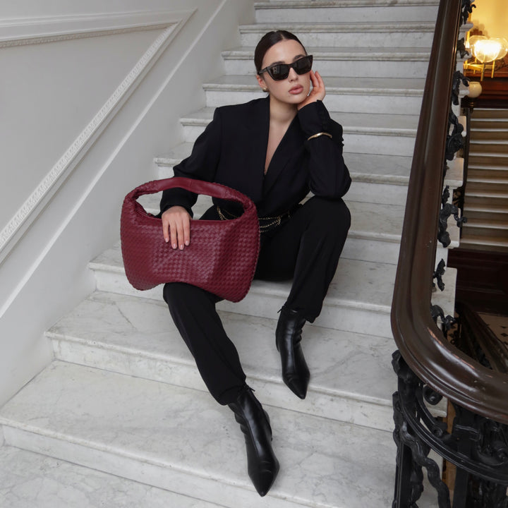 Sac porté épaule Cabas Tressé XL bordeaux en situation