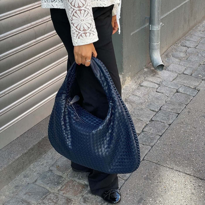 Sac porté épaule Cabas Tressé XL bleu marine vu de côté