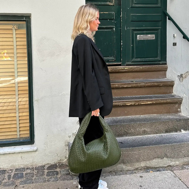Sac porté épaule Cabas Tressé XL vert olive porté à l&
