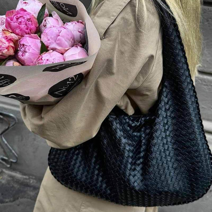 Sac porté épaule Cabas Tressé XL noir vu de côté