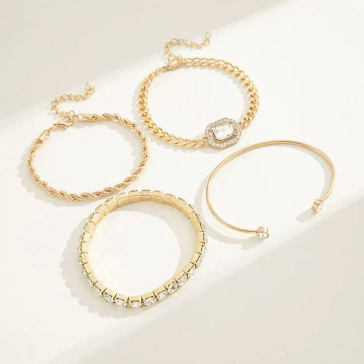 Domitia | Ensemble de quatre bracelets dorés – Vue 02